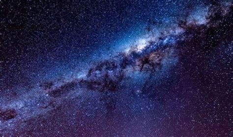 U­z­a­y­d­a­ ­Ş­a­ş­ı­r­t­ı­c­ı­ ­B­i­r­ ­K­o­n­u­m­u­ ­S­a­p­t­a­n­a­n­ ­G­i­z­e­m­l­i­ ­K­o­z­m­i­k­ ­F­l­a­ş­l­a­r­ ­–­ ­“­E­n­ ­Y­a­k­ı­n­”­